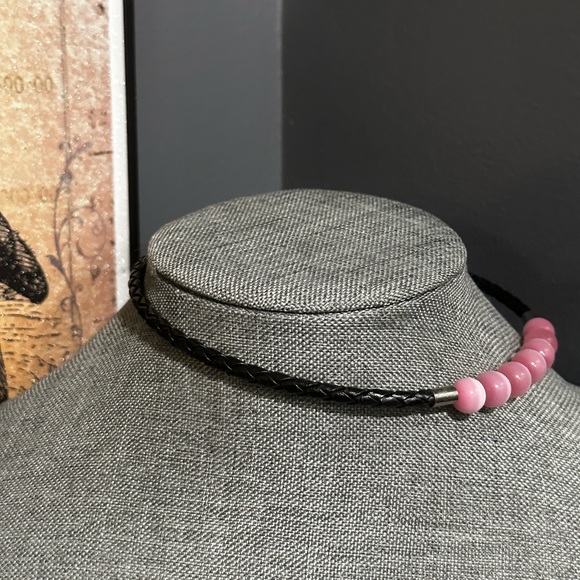 Rachel Agate Beaded Leather Chocker - Picture 3 of 4